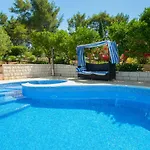 Waterfront With Pool * Vela Luka